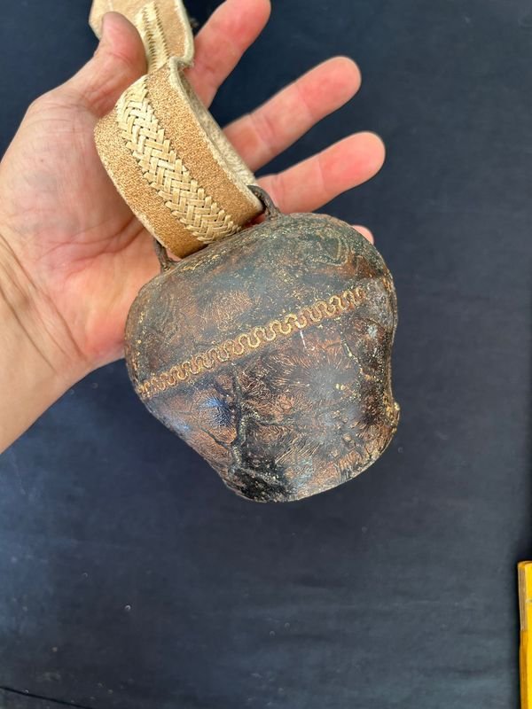Cencerro Helvético de Chapa con Hebilla Original - imagen 4