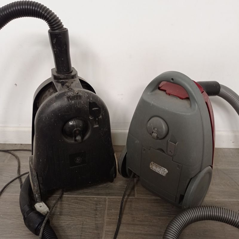 Dos aspiradoras de alta potencia para limpieza eficiente - imagen 4