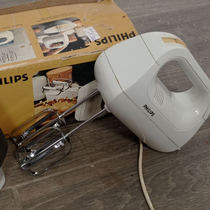 Plancha marca Kassel y batidora Philips ambas en caja. Funcionan. - imagen 3