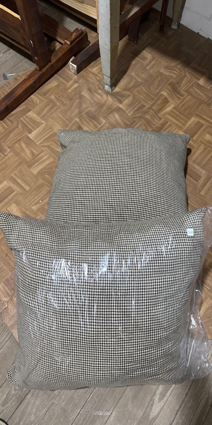 Item 63017 - Image 0