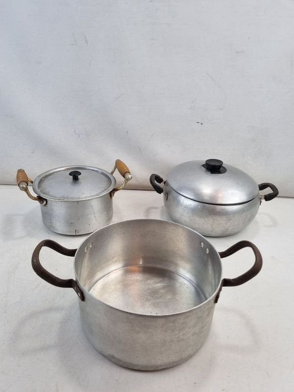 Conjunto de 3 Ollas de Aluminio Alfrisa con Tapa