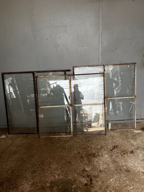 Item 891145 - Image 1