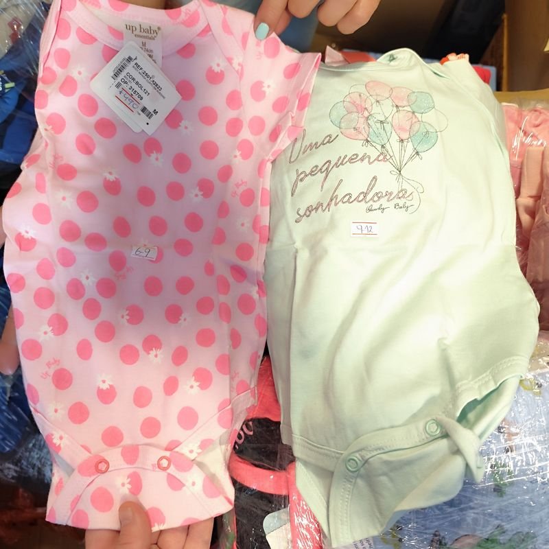 Ropa de bebé: cuerpos cortos y talles variados - imagen 5