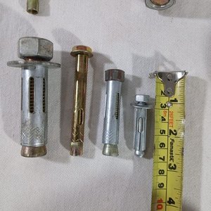 Lote de 18 Tacos de Anclaje Metálicos de Diversas Medidas - imagen 3