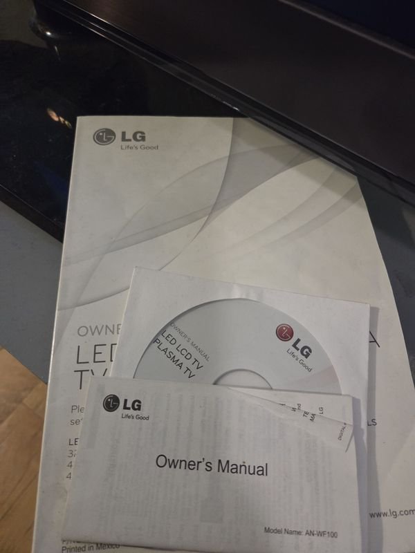 LG 47 Pulgadas TV con Control Remoto y Accesorios - imagen 4