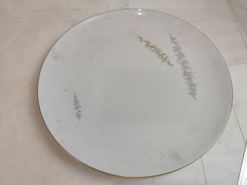 Fuente redonda en porcelana HUTSCHENREUTHER - Placa de porcelana con regla metálica - imagen 2
