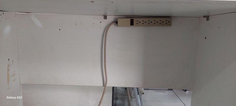Escritorio blanco en MDF de excelente calidad - imagen 7