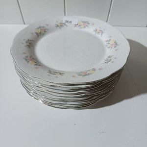 Lote anterior: Lote de 10 Platos Llanos con Borde Dorado y Diseño Floral