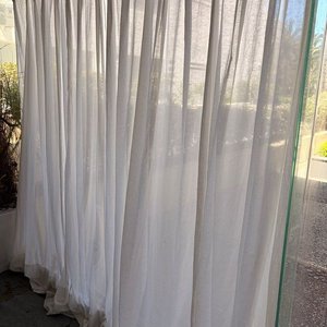 Lote siguiente: Cortinas Blancas 410x230 cm - Variedad de Grosor de Tela