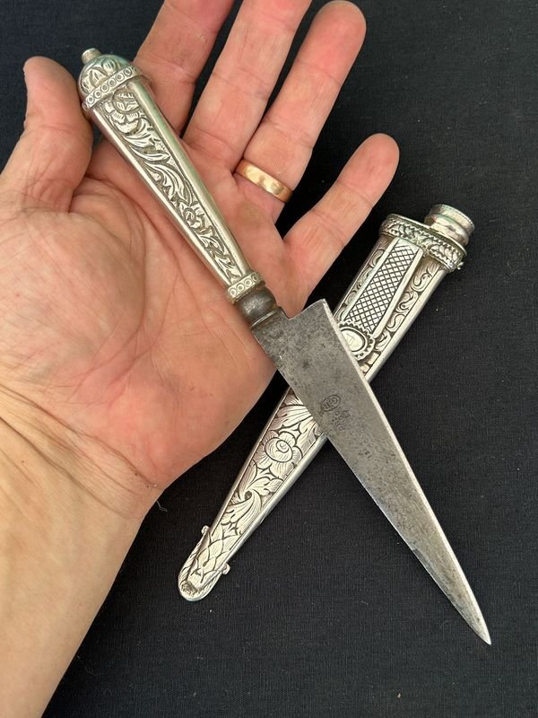 Cuchillo Antonio Franchi calle ituzaingo 136: Pieza escasa de plateria centenaria en plata alta - imagen 7