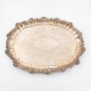Bandeja Oval de Plata con Borde Labrado y Grabados - imagen 1