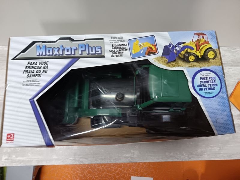 Item 896404 - Image 1