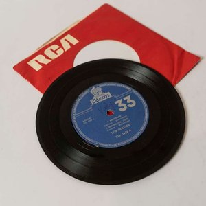 Disco Vinilo Single "Michelle" - Los Beatles - Primera Edición Uruguay - imagen 2