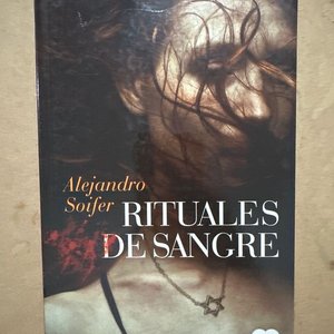 Lote siguiente: Libro "Rituales de Sangre" de Alejandro Soifer