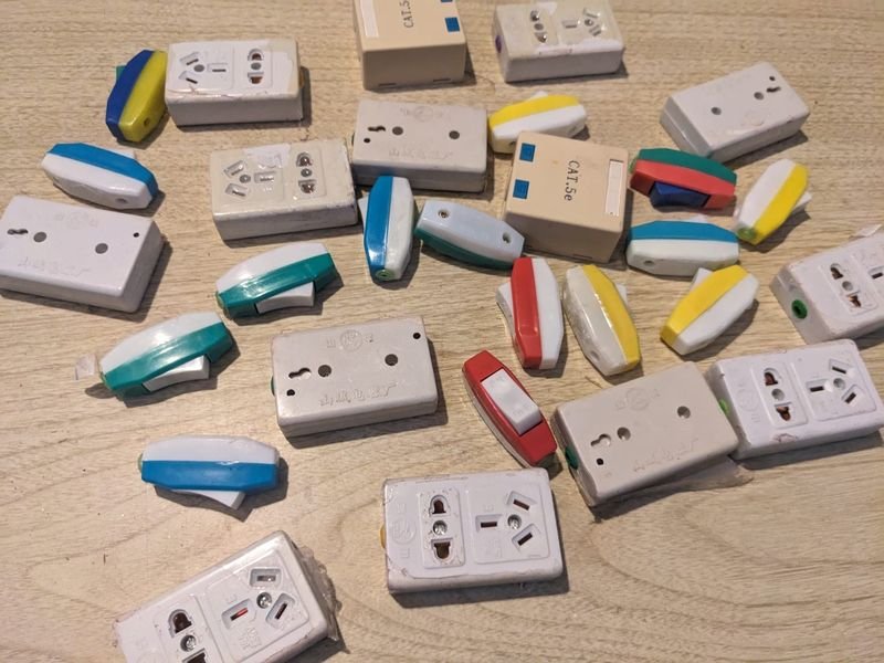 Item 890628 - Image 1