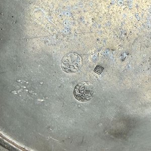 Fuente Antigua de Peltre con Asas, Manufactura Italiana - imagen 3