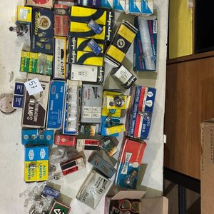 Lote anterior: Lotes de Lámparas y Bombillas para Automóviles