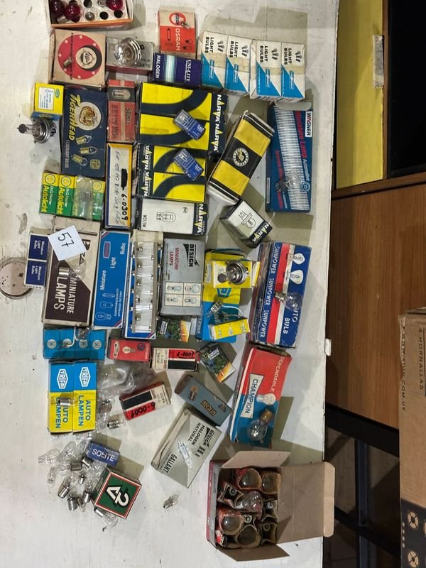 Lotes de Lámparas y Bombillas para Automóviles