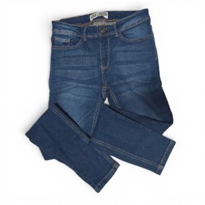 Conjunto Jean Huda London y Sweater Rosa Weekend para Nena Talle 10-14 Años - imagen 2