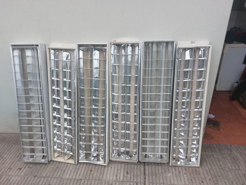 Puertas de tubos metálicas en lote de 6 unidades - imagen 4