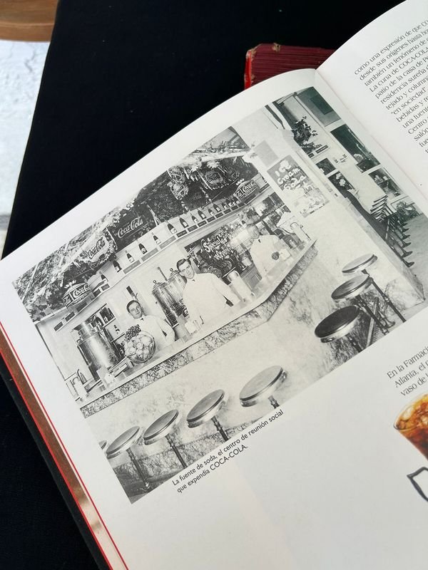 Libro sobre la historia de Coca-Cola en Uruguay - imagen 5