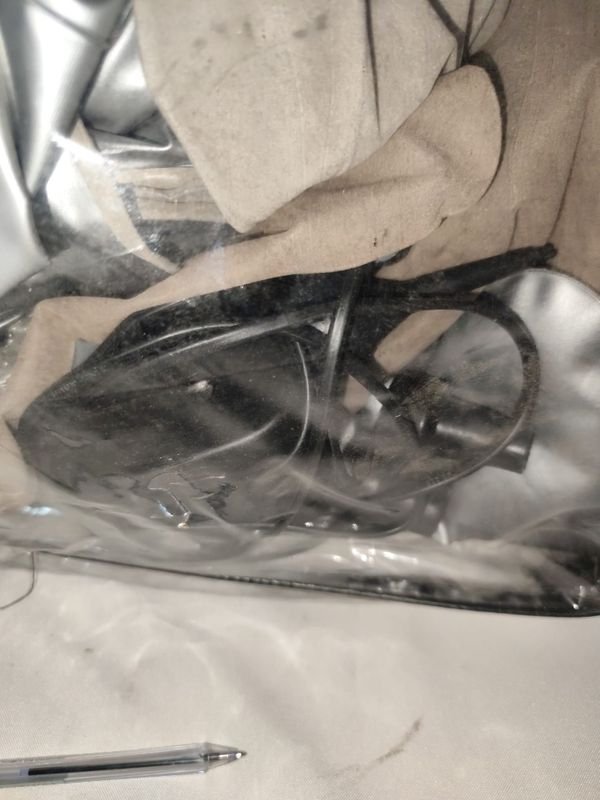 Colchón para auto con almohadas y base - imagen 2