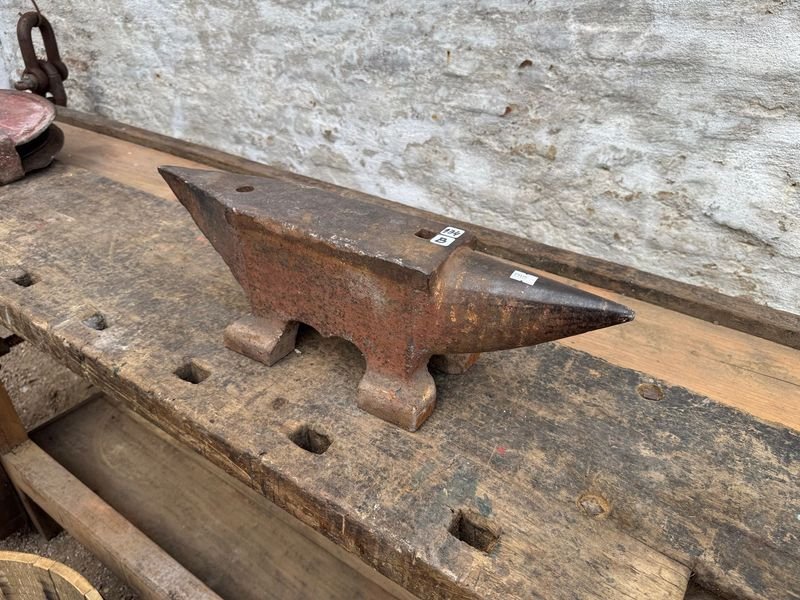 Item 877872 - Image 1