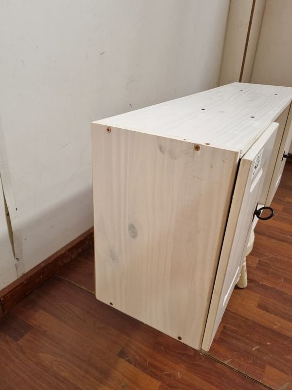 Item 900366 - Image 3