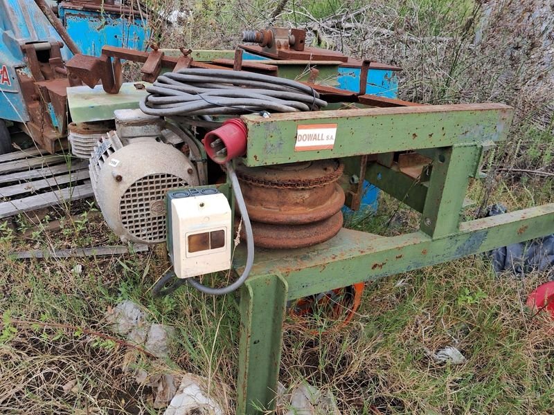 Item 896312 - Image 3