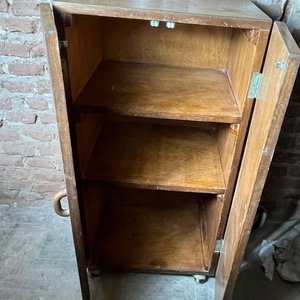 Mueble Auxiliar de Madera con Ruedas y 3 Reparticiones - imagen 2