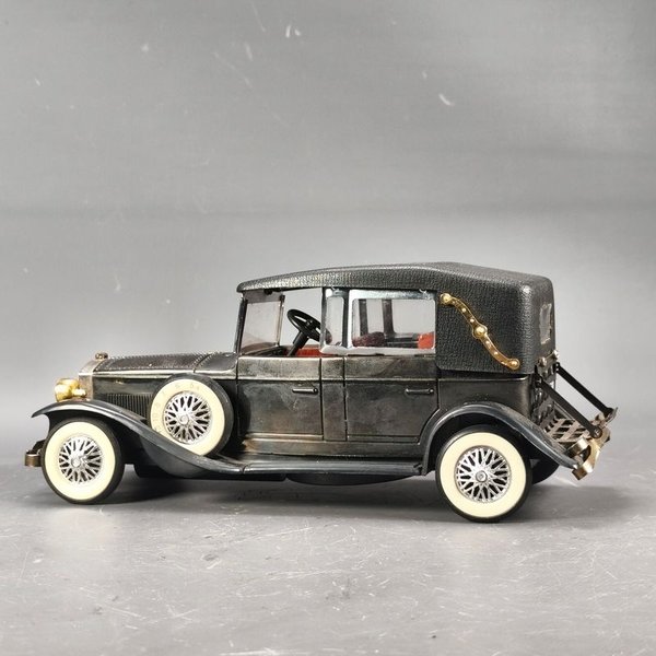 Modelo de coche de 1928 Lincoln con radio AM en escala 1/18 - imagen 12