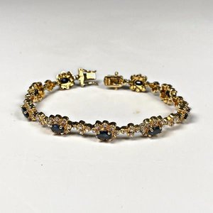 Lote siguiente: Pulsera de Plata 925 con Baño de Oro y Zafiros