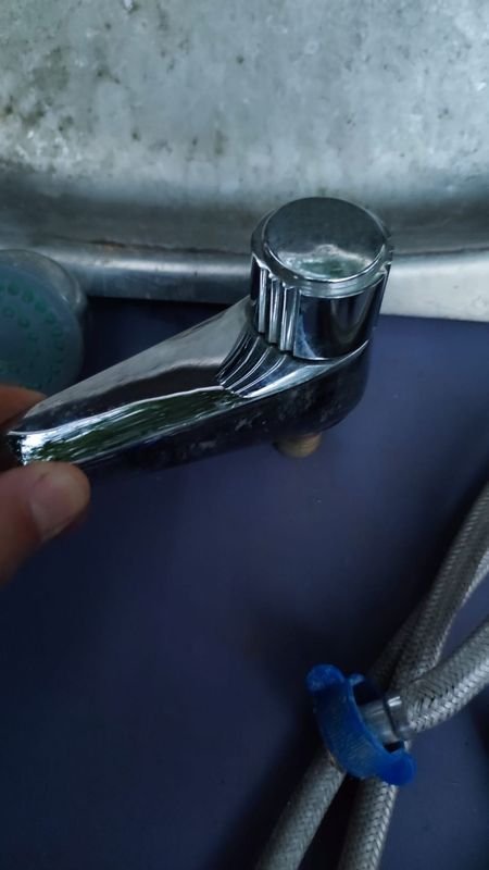 Pileta, Colillas y Canillas - Accesorios para Vehículos - imagen 4
