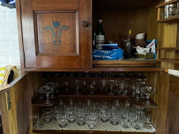 Mueble estilo CLÁSICO - BAR - imagen 5