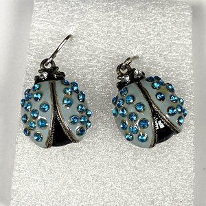Collar de Perlas Fantasía y Dos Pares de Aretes - imagen 3