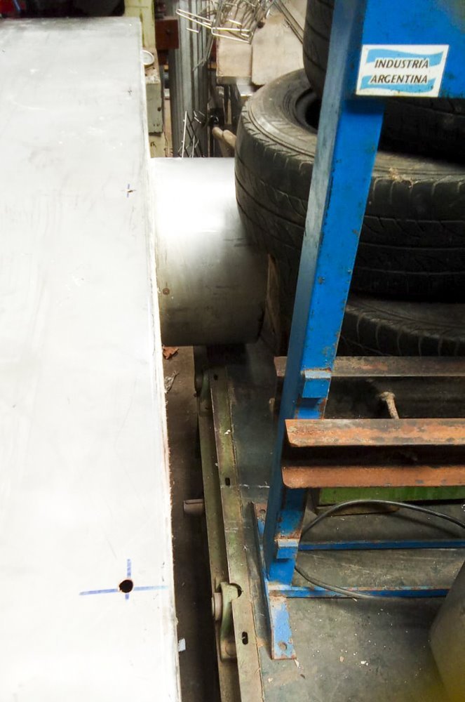 Campana de acero inoxidable usada con motor extractor y rejillas - imagen 2