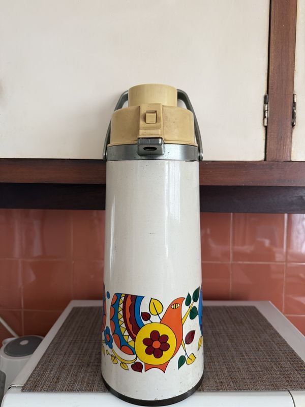 Termo de Vidrio Vintage con Diseño de Aves y Flores - Capacidad 2 Litros