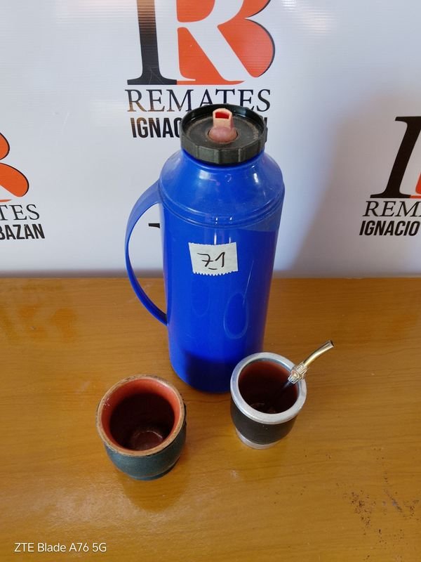 Termo con mate para preparar mate - imagen 2