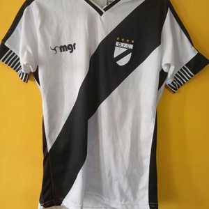 Camiseta de Fútbol Danubio FC Utilería Gonzalo Bueno N° 18 MGR Sport - imagen 1