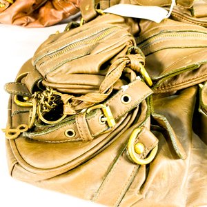 Tres Carteras de Dama de Cuero Marrón y Ocre - imagen 2