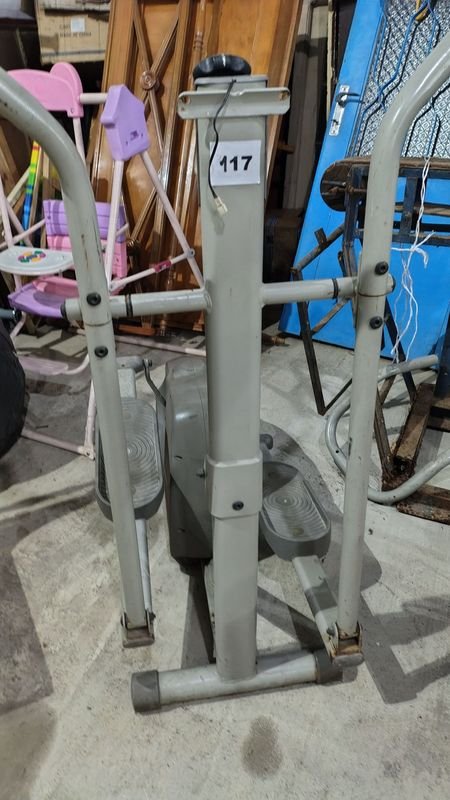 Máquina de ejercicio elíptica sin uso - imagen 2