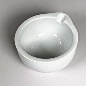 Mortero de Porcelana Blanco con Mano - Diámetro 13 cm - imagen 4