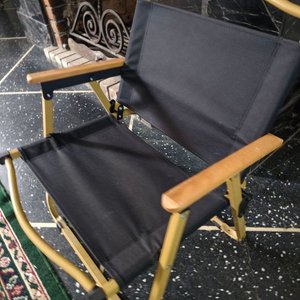 Silla Plegable Baja de Madera y Lona Negra - imagen 2