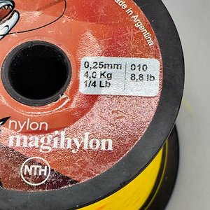 Carretel de Tanza NTH Maghylon Amarillo 0.25mm Resistencia 4kg - imagen 3