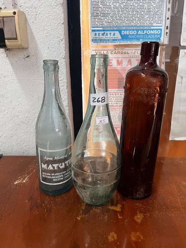 Lote de 3 Botellas Antiguas de Vidrio