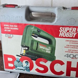 Sierra Caladora Bosch Super Hobby 400W con Accesorios - imagen 2