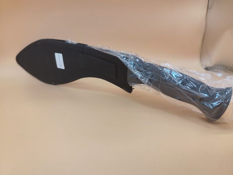 Cuchillo estilo kukri de Cold Steel, largo y afilado - imagen 15