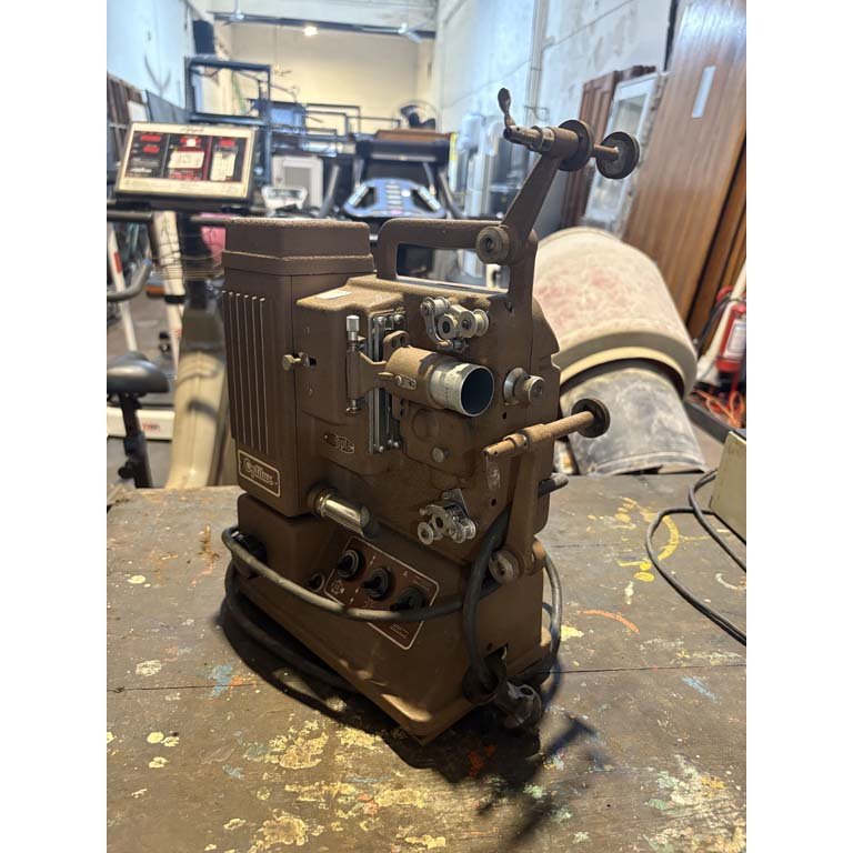 Item 2102541 - Image 0