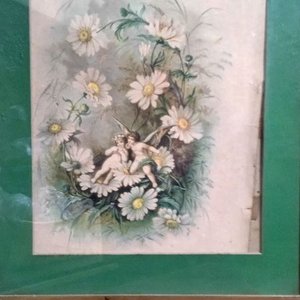 Lote anterior: ilustración de estilo antiguo que presenta un ramillete de margaritas blancas y verdes con dos pequeños querubines - 37x46