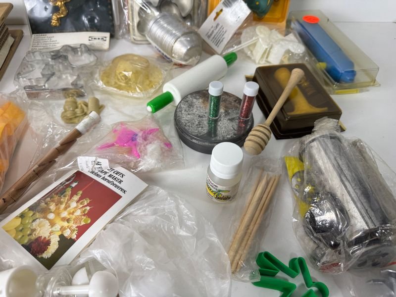 Lote de materiales para manualidades en excelente condición - imagen 12